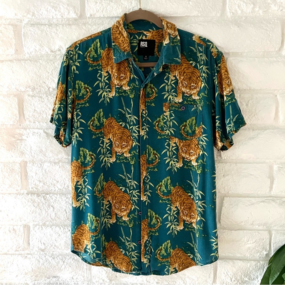 RSQ Collective Men's Tiger Print Shirt Teal Orange Small